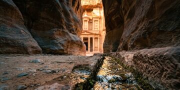 Petra e a engenharia de água que venceu o deserto árido