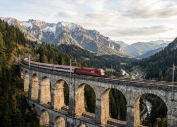 Com 41 quilômetros, 14 túneis e 16 viadutos, a Ferrovia de Semmering atravessou os Alpes antes das máquinas modernas