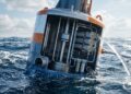 Equipamentos movidos pelas ondas produzem água potável no oceano sem cabos ligados à rede elétrica em terra