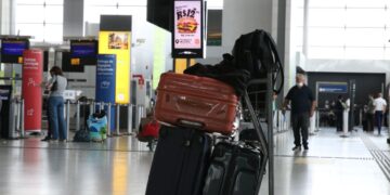 Férias escolares devem elevar consumo além das viagens, diz Serasa