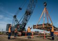 Contratos podem chegar a R$ 15 mil por mês para quem planeja como toneladas serão levantadas por guindastes: o trabalho do rigger