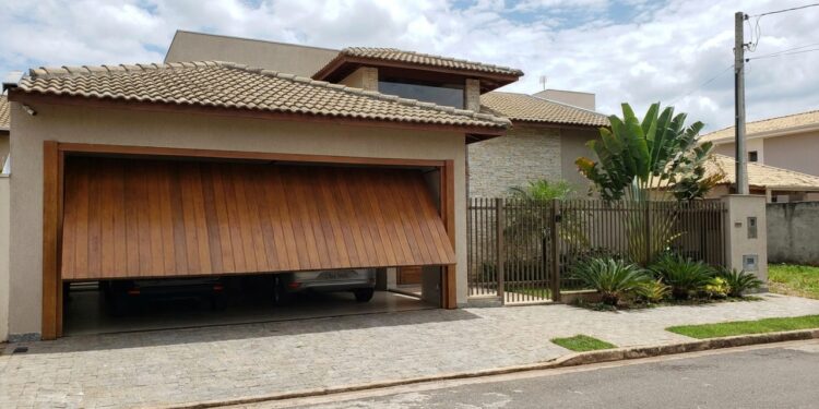 Automação de portão residencial