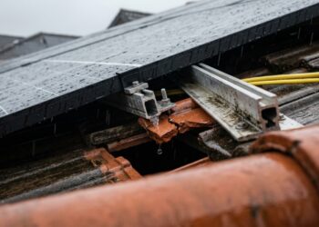 Infiltrações após a instalação de energia solar