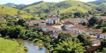 Uma ermida de pau a pique de 1690 virou a primeira igreja matriz de Minas Gerais: o município que hoje é ponto de descanso a 33 km da capital