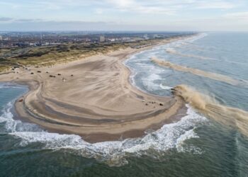 21,5 milhões de m³ de areia reforçam a costa naturalmente