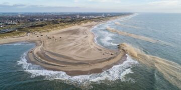 21,5 milhões de m³ de areia reforçam a costa naturalmente
