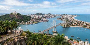 2ª cidade mais competitiva do Brasil e a primeira do Sudeste: a capital erguida sobre uma ilha que fica atrás apenas de Florianópolis