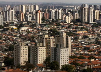 Crédito imobiliário dispara e tem melhor julho da história, revela Abecip