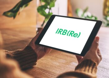 IRB(Re) amplia lucro em 29% no segundo trimestre; ações sobem 8%