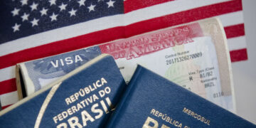 EUA suspendem entrevistas para vistos de imigrantes; veja quem será afetado