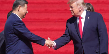 Acordo entre EUA e China reduz tarifas sobre US$ 60 bilhões em mercadorias