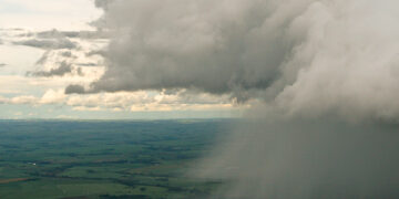 Devastação da Amazônia pode quebrar ‘máquina de chuva’ e atingir energia