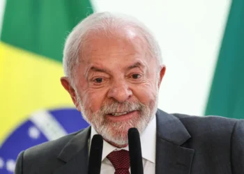 Presidente Lula em discurso oficial