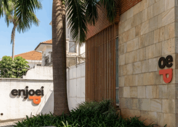 Enjoei (ENJU3) aprova grupamento de ações de 10 para 1 após exigência da B3