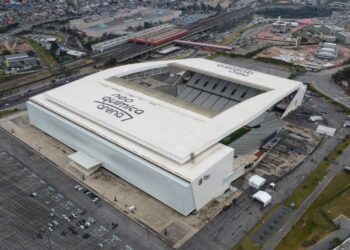 MP investiga se Caixa cobrou R$ 255 milhões a mais do Corinthians por Arena