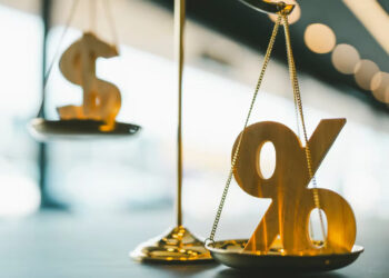 OPINIÃO: Escolha tributária do Simples pode mudar preços, contratos e clientes