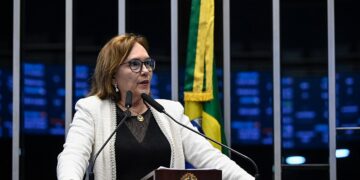 Comissão aprova MP que reduz prazo de filas do INSS